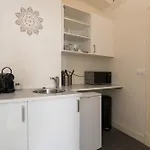 1001 Nights Boutique Lofts Otel