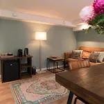 Hotel 1001 Nights Boutique Lofts