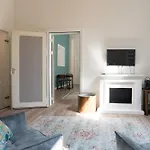 1001 Nights Boutique Lofts Otel Haarlem