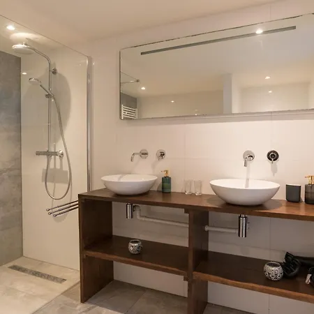 호텔 1001 Nights Boutique Lofts 3*
