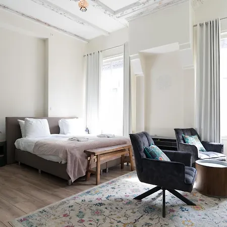 Hotel 1001 Nights Boutique Lofts 3*