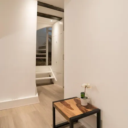 Hotel 1001 Nights Boutique Lofts 3*
